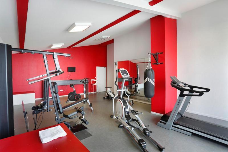 Nemea Aparthotel